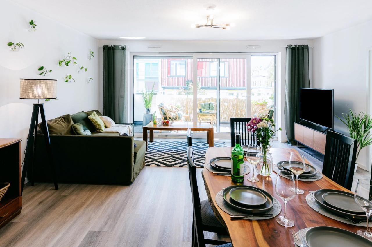 Gruene Wohnoase - Stilvoll - Balkonidylle - Zentrum نيوفيد المظهر الخارجي الصورة